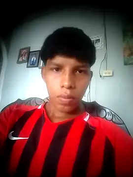 Snapshot of Brayanjuarez_10 chatting on November 20, 2025, 6:52 pm Brayanjuarez 10 online show from November 20, 2025, 6:52 pm