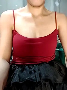 ezabel- online show from April 7, 2026, 1:02 pm