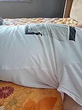 Efe53100 online show from November 17, 2025, 4:49 am