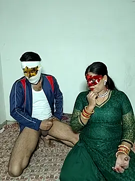 Snapshot of Heena-143 chatting on February 14, 2026, 2:50 pm Heena-143 online show from February 14, 2026, 2:50 pm