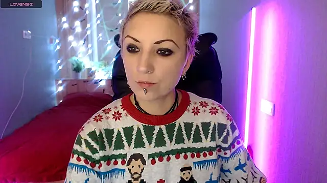 Sweet-n-Strong online show from November 13, 2025, 7:56 am