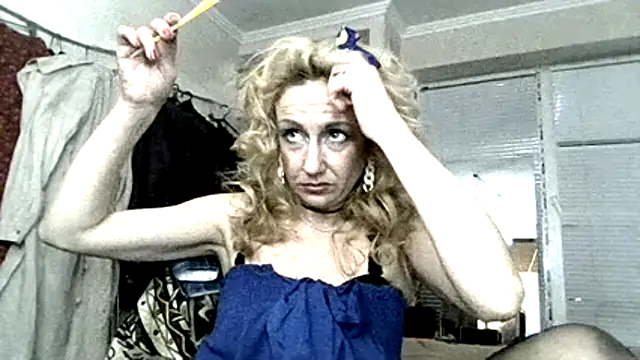 LilaniLoverx online show from December 2, 2025, 4:09 pm