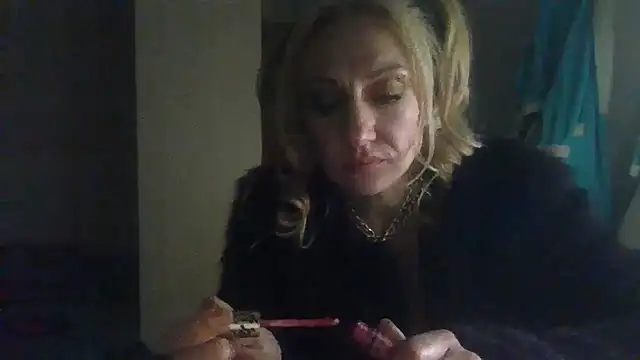 LilaniLoverx online show from November 4, 2025, 11:52 pm