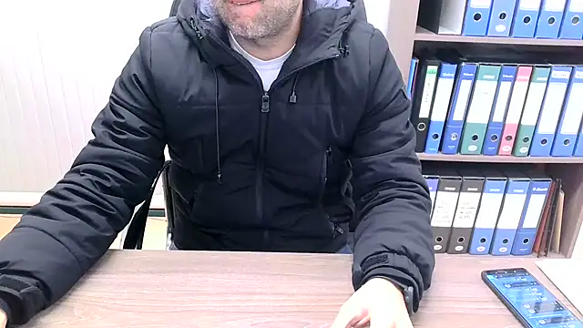 Snapshot of Evasionee chatting on January 19, 2026, 8:07 am Evasionee online show from January 19, 2026, 8:07 am