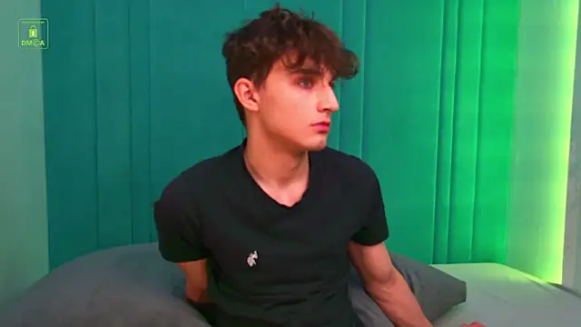 Snapshot of Richard_steele_hot chatting on February 26, 2026, 3:23 pm Richard steele hot online show from February 26, 2026, 3:23 pm