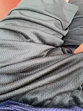 Snapshot of Quickcum2201 chatting on January 11, 2026, 7:32 pm Quickcum2201 online show from January 11, 2026, 7:32 pm