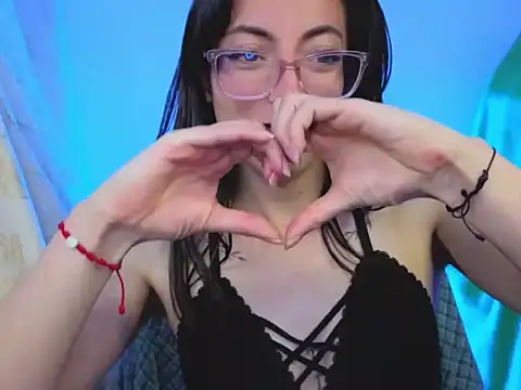 zylla storn online show from February 12, 2026, 8:25 am