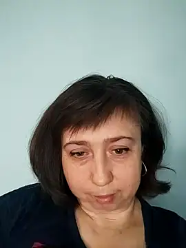 MaryKiki5619 online show from November 18, 2025, 12:19 pm