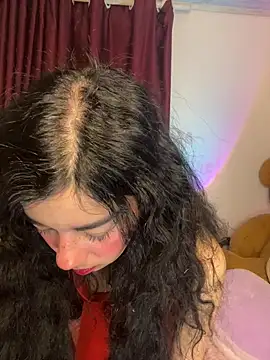 wetbyAlice online show from February 16, 2026, 11:24 pm