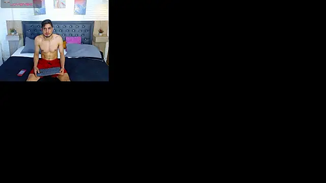 Snapshot of Tribilin_ht chatting on February 10, 2026, 8:19 pm Tribilin ht online show from February 10, 2026, 8:19 pm