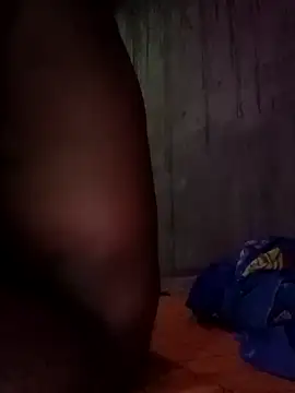 Snapshot of desicoupleNoon chatting on April 15, 2026, 4:44 pm desicoupleNoon online show from April 15, 2026, 4:44 pm