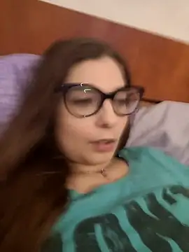 sweetbabygirlforyou online show from November 28, 2025, 8:14 am