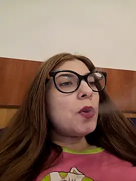 Snapshot of sweetbabygirlforyou chatting on April 22, 2026, 11:06 am sweetbabygirlforyou online show from April 22, 2026, 11:06 am