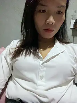 Yunzang online show from November 20, 2025, 2:23 am