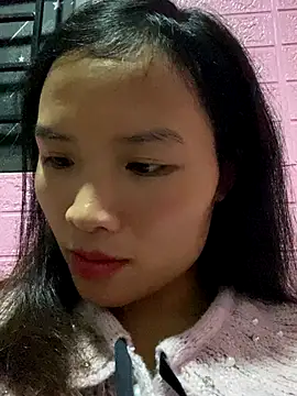 Yunzang online show from December 5, 2025, 12:59 pm