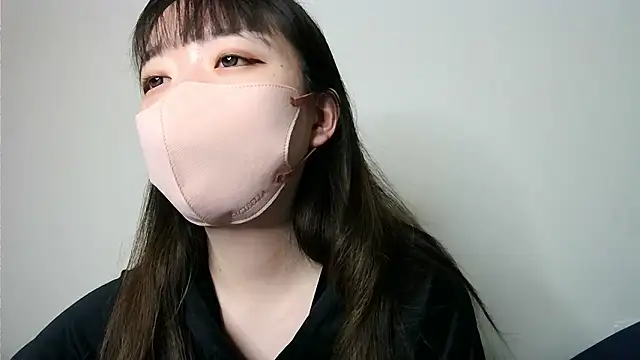 yua chan00 online show from February 4, 2026, 5:19 pm