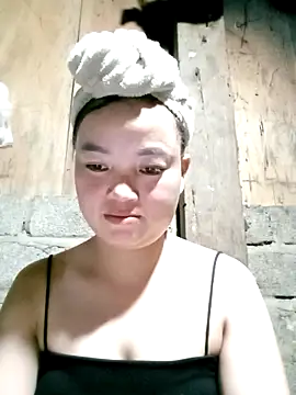 Snapshot of Noelle-e chatting on March 26, 2026, 11:52 am Noelle-e online show from March 26, 2026, 11:52 am