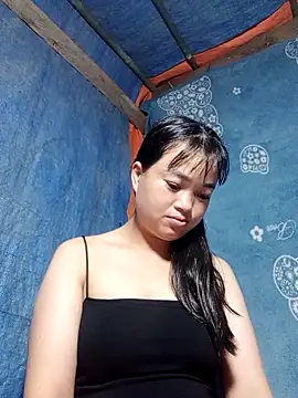 Snapshot of Noelle-e chatting on March 25, 2026, 9:14 pm Noelle-e online show from March 25, 2026, 9:14 pm