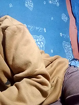 Snapshot of Noelle-e chatting on March 7, 2026, 12:10 pm Noelle-e online show from March 7, 2026, 12:10 pm