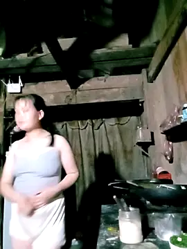 Snapshot of Noelle-e chatting on March 23, 2026, 11:54 am Noelle-e online show from March 23, 2026, 11:54 am