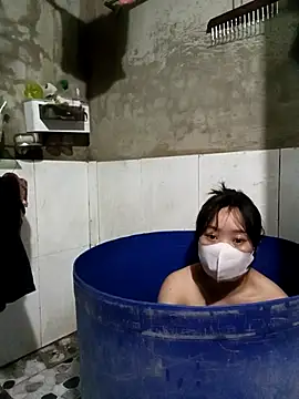 Snapshot of Phoena-a chatting on February 16, 2026, 12:04 pm Phoena-a online show from February 16, 2026, 12:04 pm