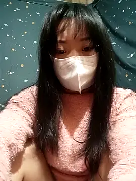 Snapshot of Phoena-a chatting on February 8, 2026, 10:07 pm Phoena-a online show from February 8, 2026, 10:07 pm