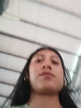 YeseniaRodriguez3 online show from July 21, 2026, 1:34 pm
