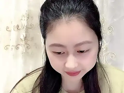 nuannuan35593 online show from December 2, 2025, 12:07 pm