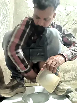 Hot-boss15 online show from April 1, 2026, 6:26 am