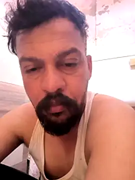 Hot-boss15 online show from April 26, 2026, 2:20 am