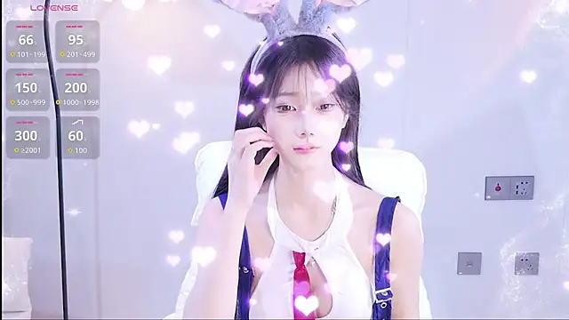Snapshot of xiaoxi---n chatting on May 26, 2026, 8:23 am xiaoxi---n online show from May 26, 2026, 8:23 am