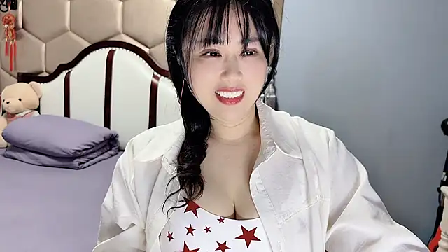 yaoyao22678 online show from March 4, 2026, 3:14 am