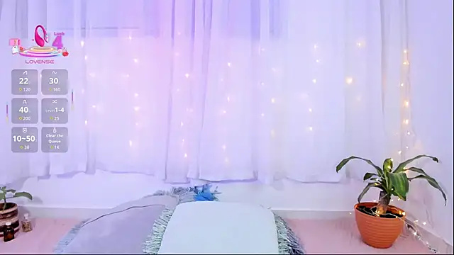 Snapshot of Leyacopper_ chatting on November 28, 2025, 11:16 pm Leyacopper online show from November 28, 2025, 11:16 pm