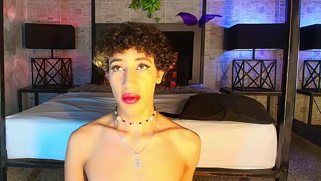 Nayla Monroee online show from December 22, 2025, 8:53 pm