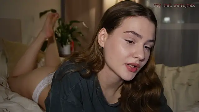 blooomis online show from November 6, 2025, 6:45 pm