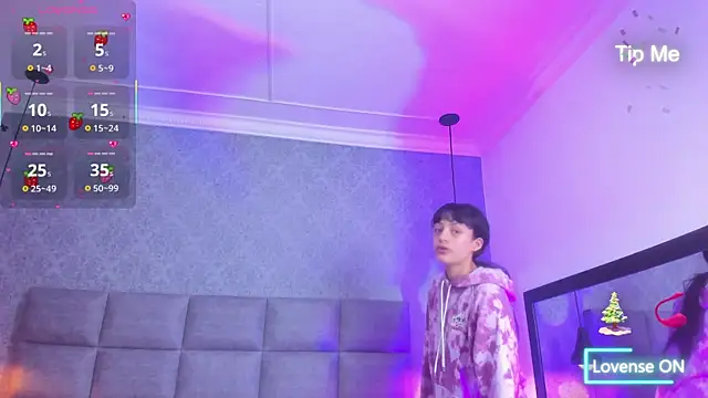 Luna Bella3 online show from January 11, 2026, 11:06 am