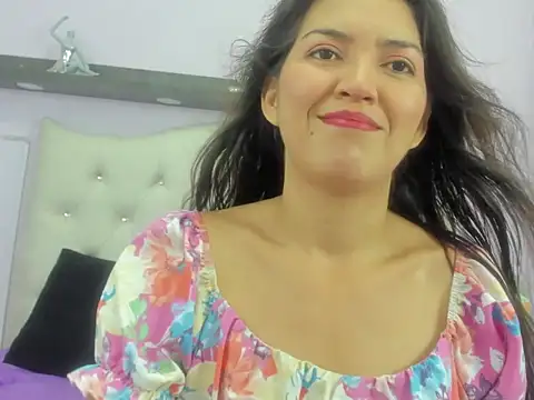 tammy sex25 online show from October 29, 2025, 10:25 am