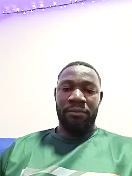 shoodly99 online show from December 3, 2025, 2:23 am