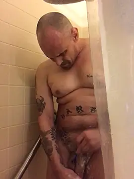 Snapshot of meatzzzzzz chatting on February 7, 2026, 3:09 pm meatzzzzzz online show from February 7, 2026, 3:09 pm