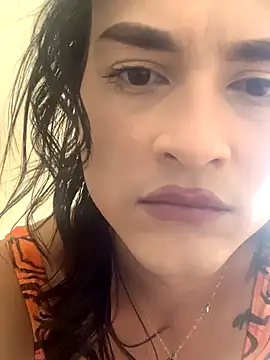 Snapshot of sara_ssofia chatting on November 2, 2025, 5:29 pm sara ssofia online show from November 2, 2025, 5:29 pm