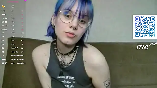 KellePourier online show from April 11, 2026, 7:45 am