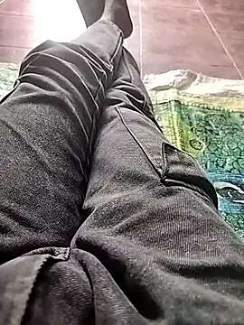 Snapshot of WettedGlimpse chatting on October 29, 2025, 10:58 am WettedGlimpse online show from October 29, 2025, 10:58 am