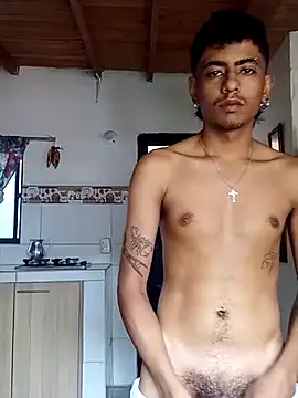 SkinniYamo online show from February 25, 2026, 4:18 pm