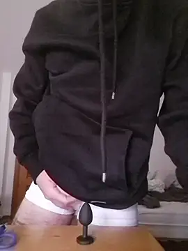 TheRealJoanPere online show from December 14, 2025, 2:22 pm