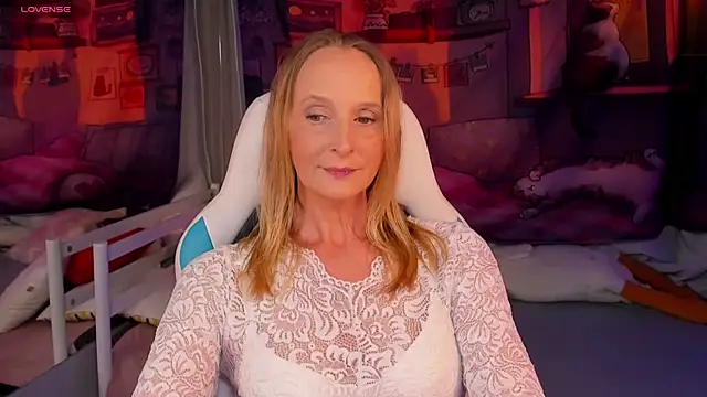 ScarlettPalmer online show from June 18, 2026, 7:07 am