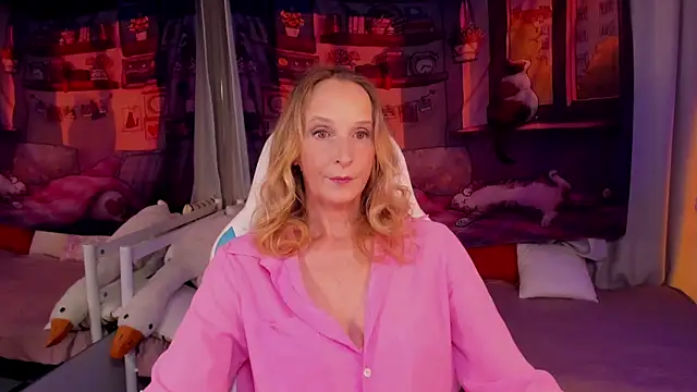 ScarlettPalmer online show from July 8, 2026, 9:54 am