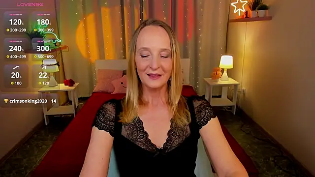 ScarlettPalmer online show from July 1, 2026, 10:04 am