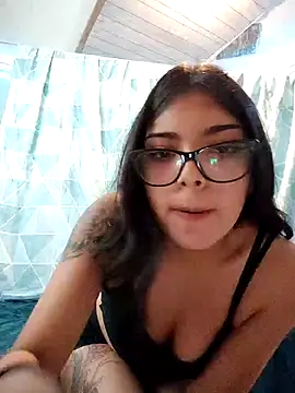 Snapshot of Lilianstf chatting on October 29, 2025, 8:52 pm Lilianstf online show from October 29, 2025, 8:52 pm