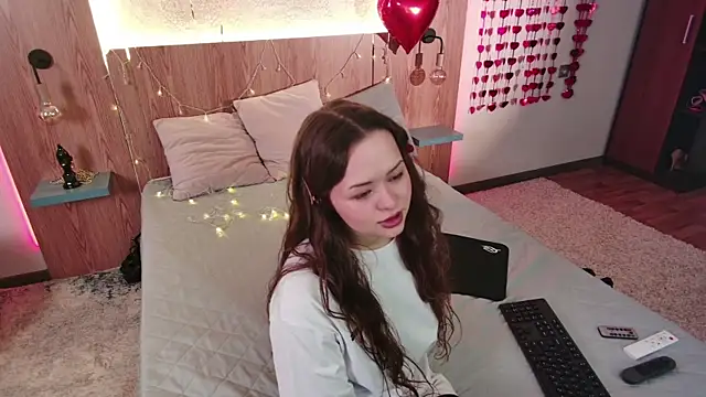 sweetie kathy  online show from February 15, 2026, 8:46 am