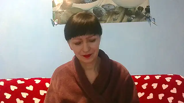 IffetLove42 online show from February 14, 2026, 9:15 pm